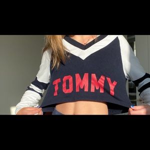 Tommy Hilfiger Cropped Sweatshirt